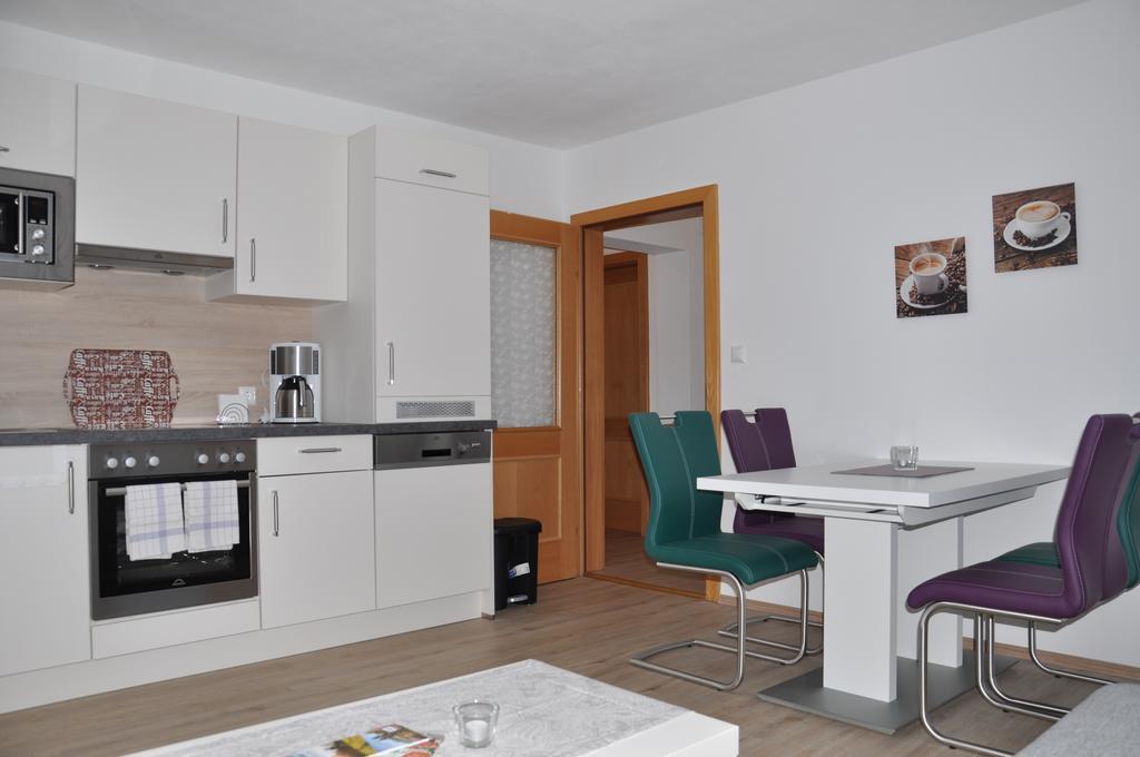 Haus Assinger Apartment Hermagor-Pressegger See Exterior foto